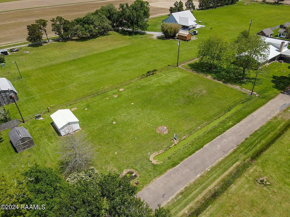 1st image of 127 Markland Ln