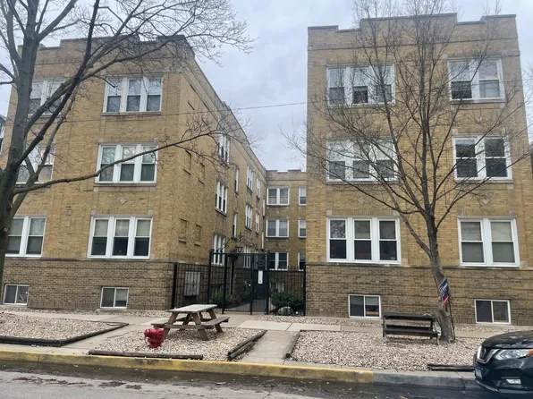 4724 N Kenneth Ave #2, Chicago, IL 60630