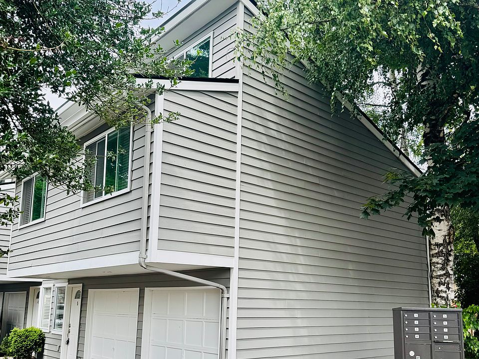 1st image of 70 1st Pl NW Unit 5