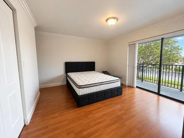 1400 NW 45th St APT B7, Pompano Beach, FL 33064