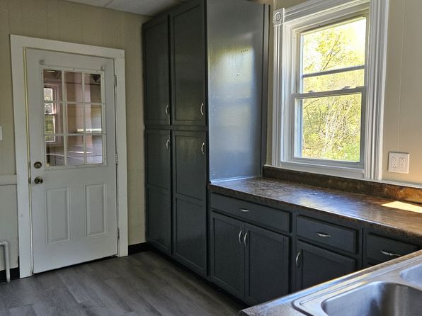 (undisclosed Address)