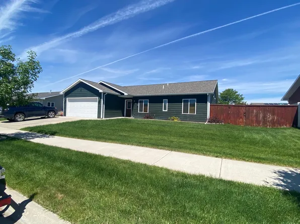 1513 29th Ave S, Great Falls, MT 59405