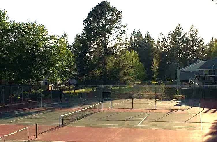 Common area tennis courts