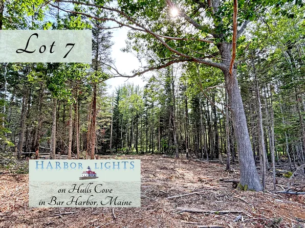 7 Harbor Lights Road, Bar Harbor, ME 04609