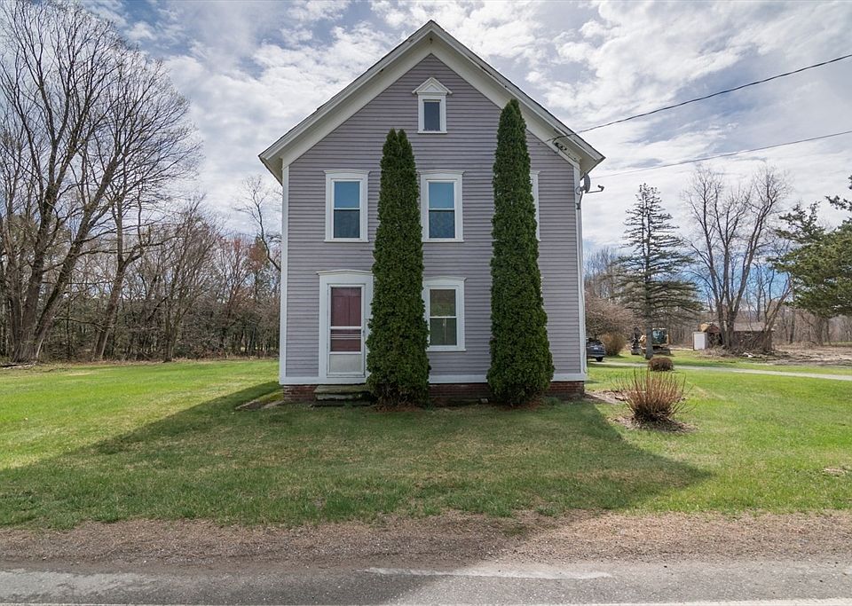 1st image of 464 Main Rd