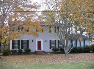 207 Loach Dr, Rossville, GA 30741