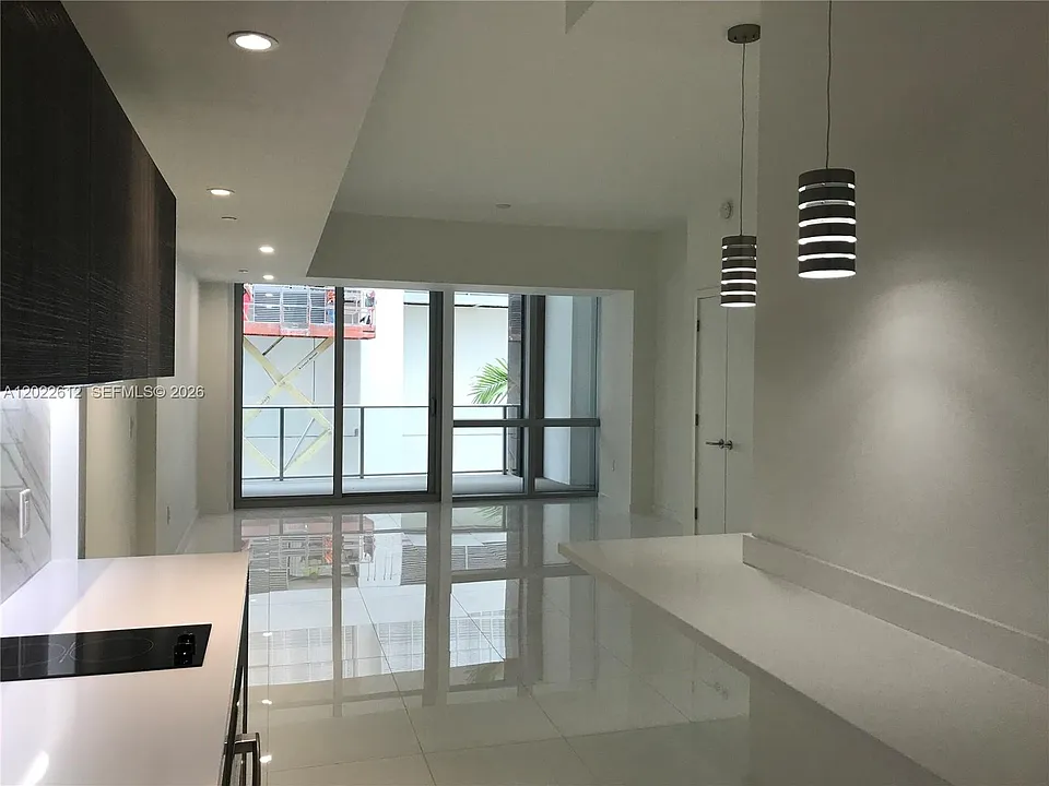 851 NE 1st Ave #207