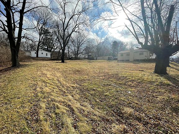 3734 Adie Rd, Saint Ann, MO 63074 | MLS #23000193 | Zillow