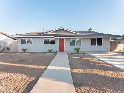 200 W Sierra Way, Dinuba, CA, 93618