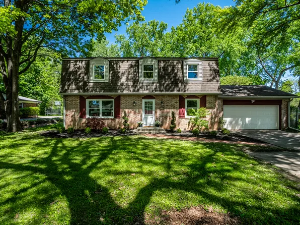722 Fairway Dr, Indianapolis, IN 46260