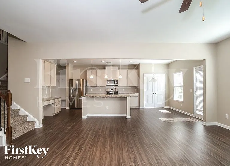 153 Prominence Ct — Photo 5
