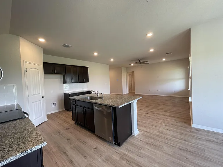 101 Loon Dr — Photo 21