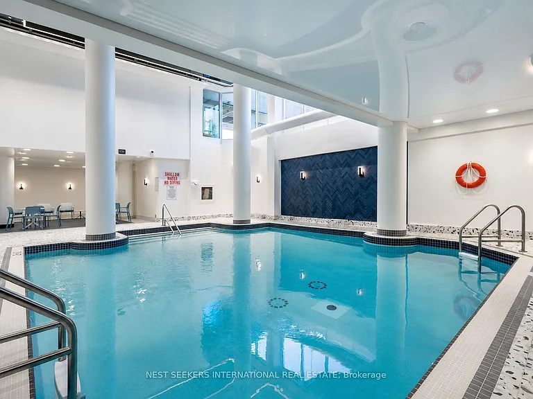 310 Mill St S #811 — Photo 17
