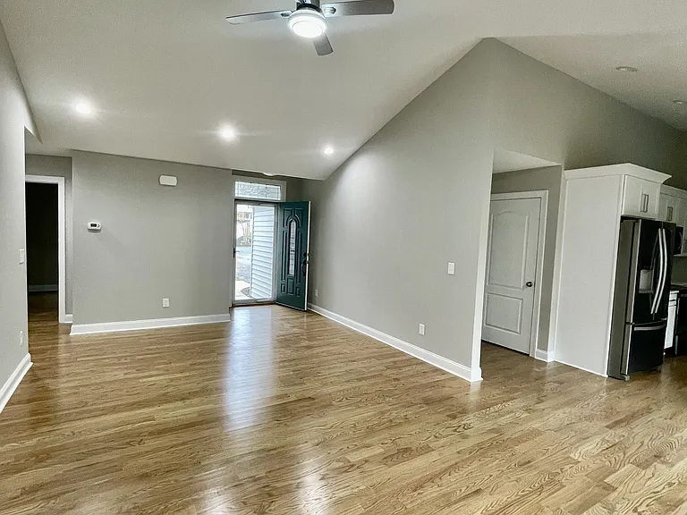 124 Palmer Dr — Photo 8