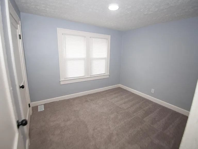1230 N Lasalle St — Photo 15