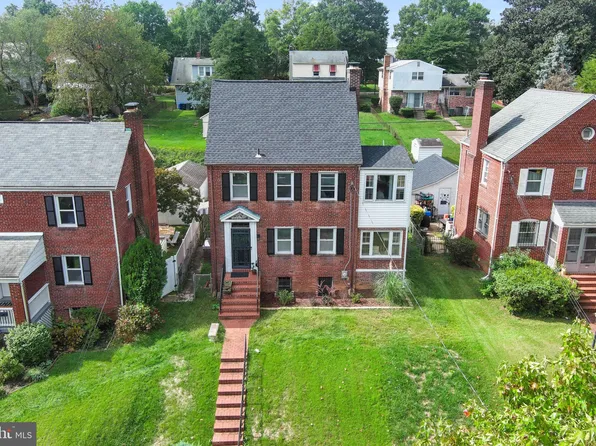 2409 34th St SE, Washington, DC 20020