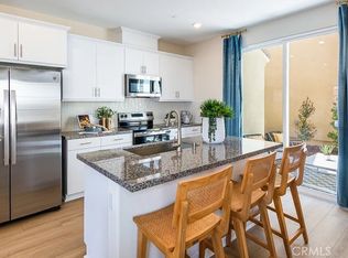 1672 Phantom Ln, Rialto, CA 92376