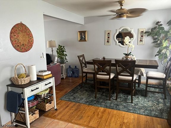 5th image of 110 Coolidge St