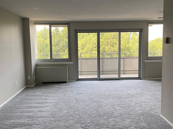 3rd image of 12900 Lake Ave APT 819