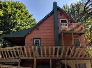 22319 24th Ave, Casnovia, MI 49318
