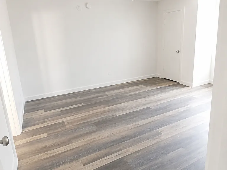 Continental Dr — Photo 9
