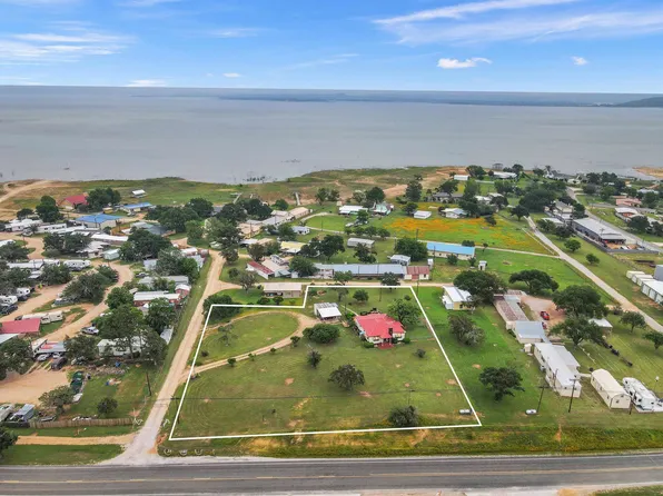 110 Dillingham Drive, Buchanan Dam, TX 78609