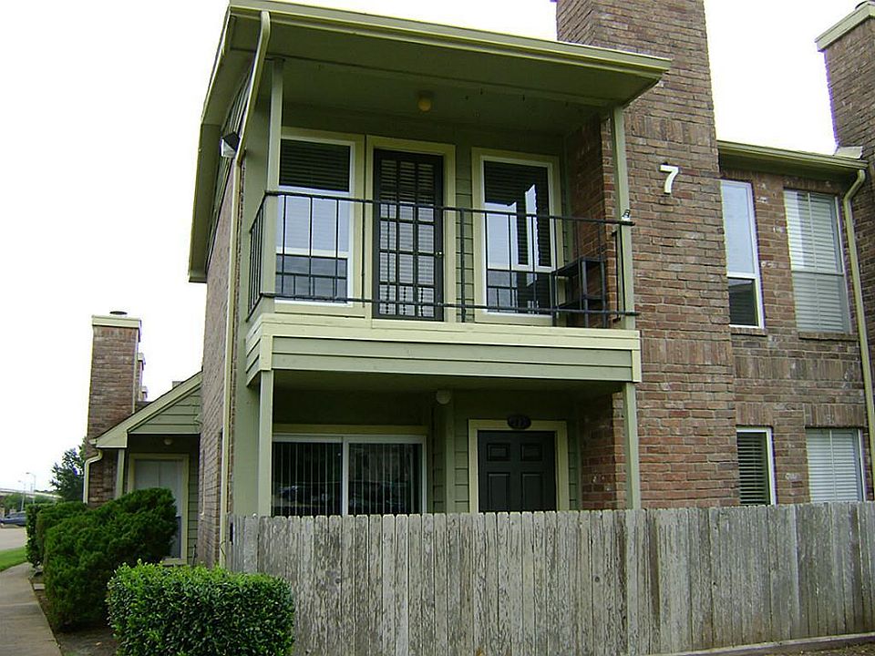 1st image of 18800 Egret Bay Blvd APT 713