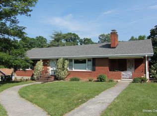 2235 Medford Rd, Salem, VA 24153