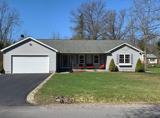 10 Stonehaven Dr, Ithaca, NY 14850
