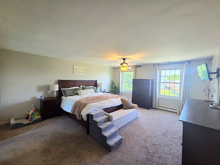 10 Amanda Way — Photo 22