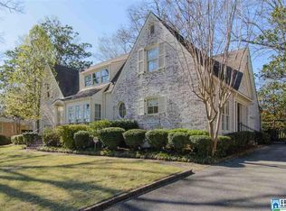 2 Montrose Cir, Birmingham, AL 35213