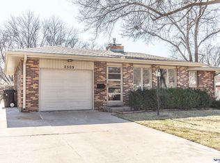 2509 Woods Blvd, Lincoln, NE 68502