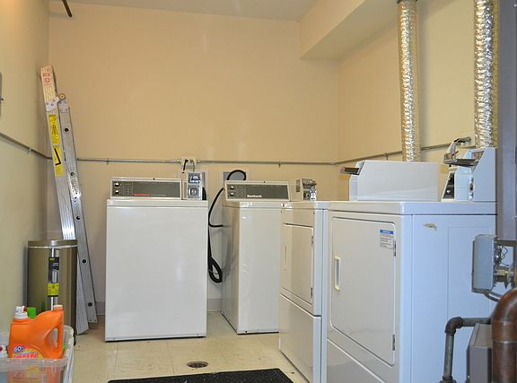 2nd image of 7131 166th St APT 103