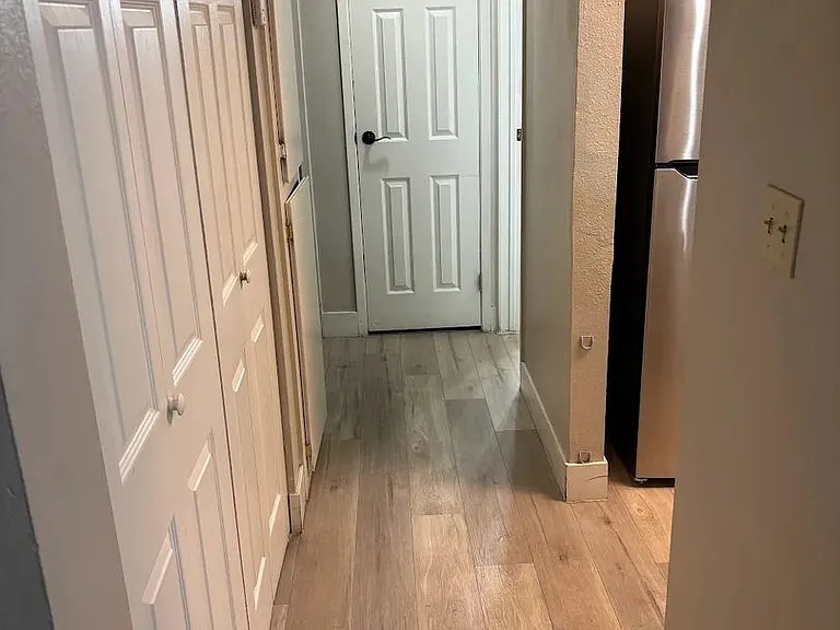 1501 Living Desert Dr #D — Photo 12