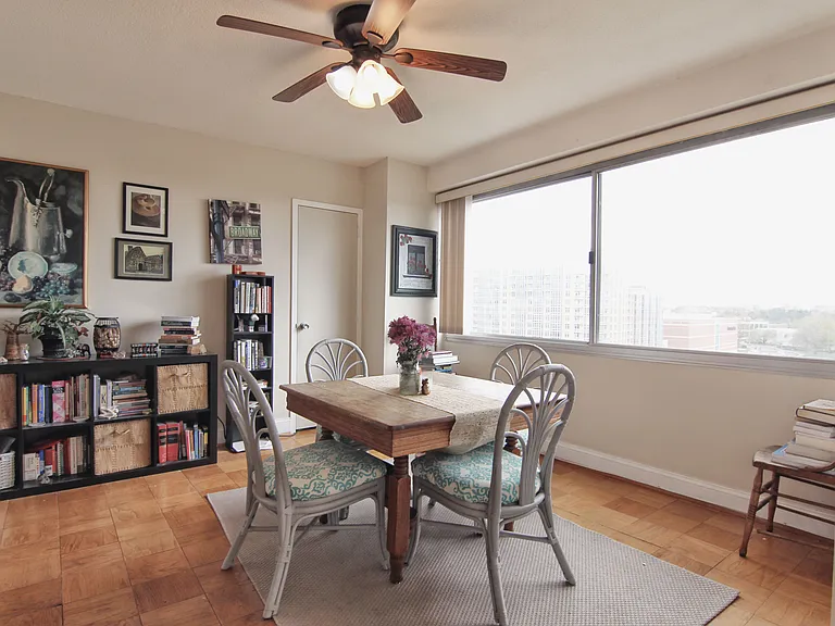 4515 Willard Ave #1604S — Photo 4
