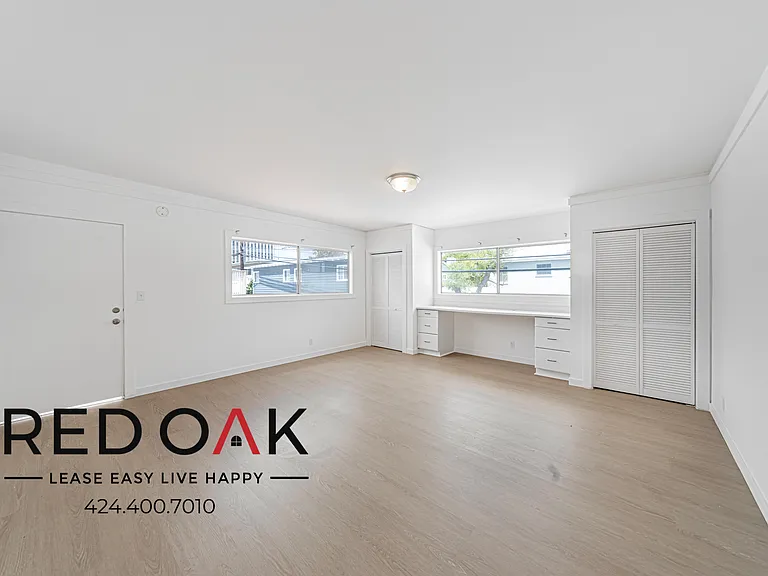 1247 Berkeley St #6 — Photo 9