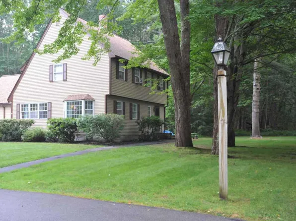 1 Ocean Meadows Dr #20, Ogunquit, ME 03907