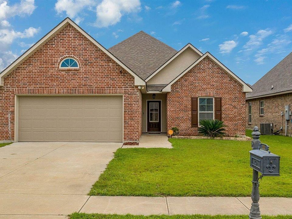 1st image of 111 Caillou Grove Rd