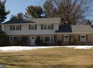1104 Amy Ln, Lancaster, PA