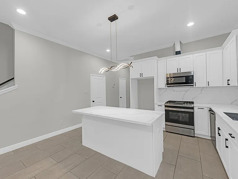 5020 Sayers St #A — Photo 7