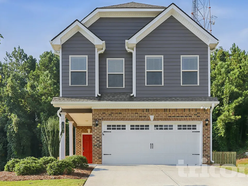 33 Ireland Ln