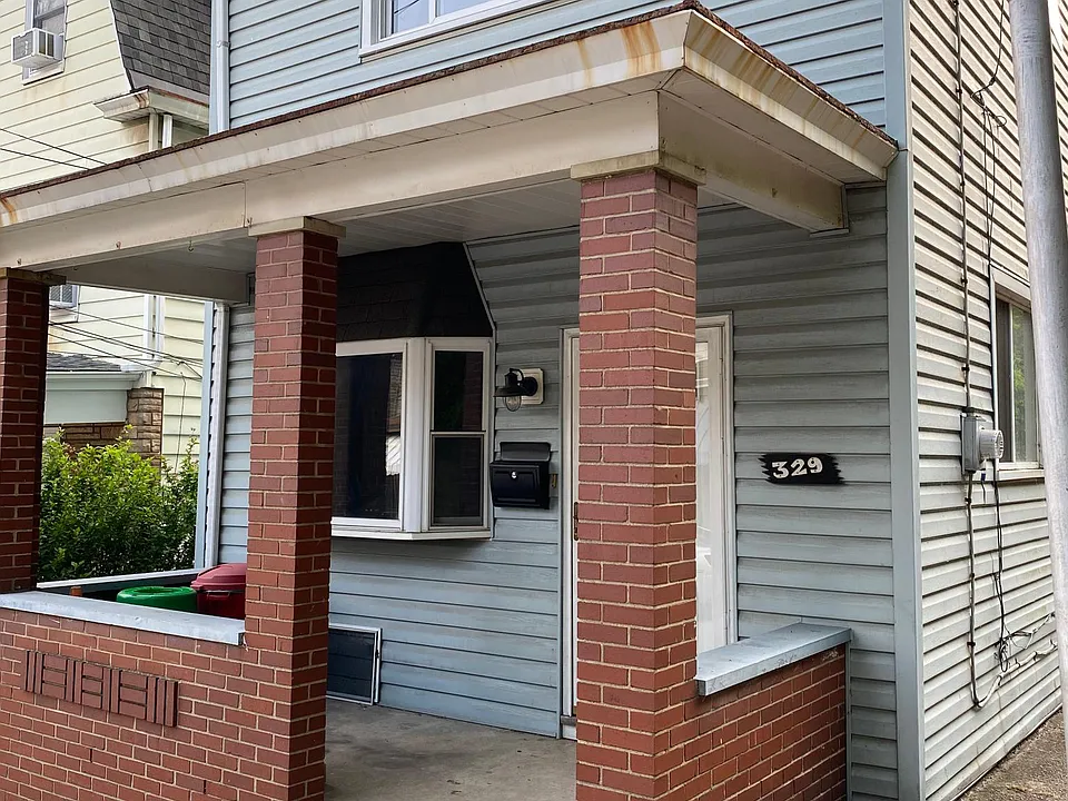 329 Linden Ave