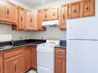 58 Queensberry St APT 11, Boston, MA 02215