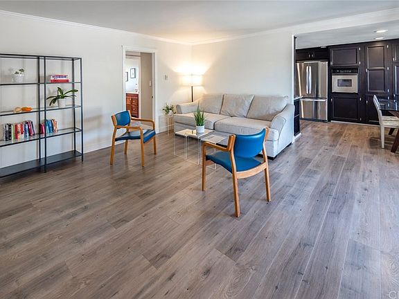 5th image of 2940 W Carson St Unit 228