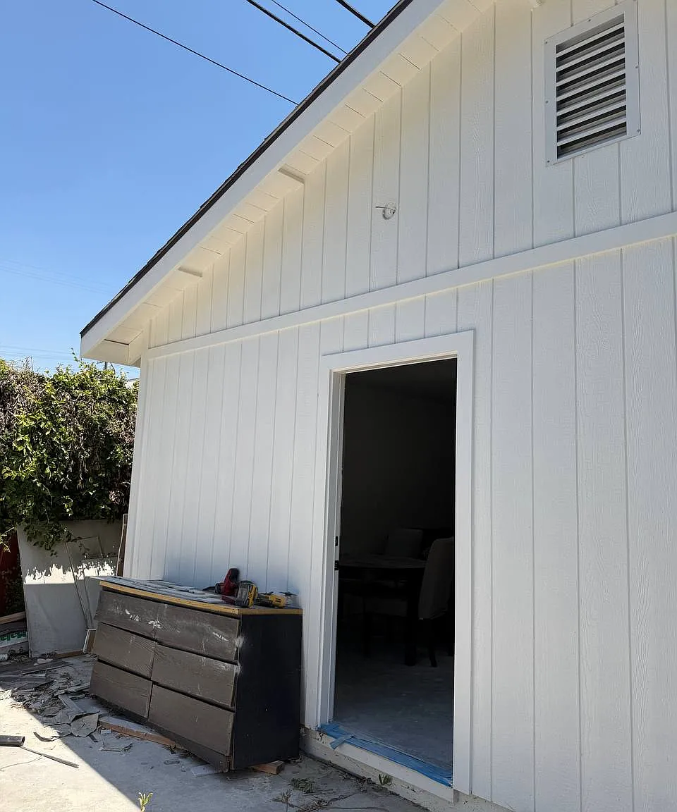 2 bed, 2.5 bath, 1200 sqft, $3,500 — Photo 3