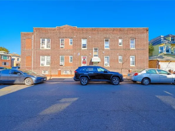 1202 Avenue I image 3 of 12