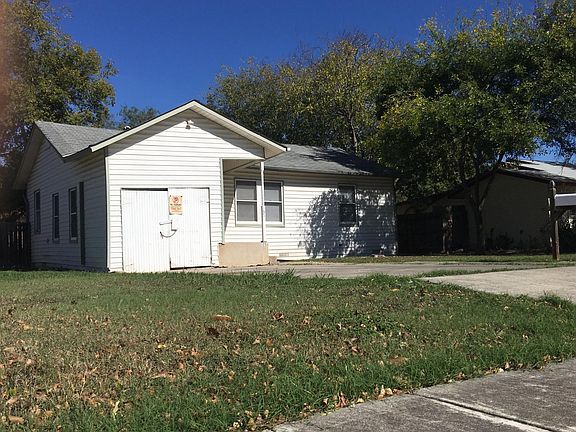 2nd image of 167 W Wildwood
