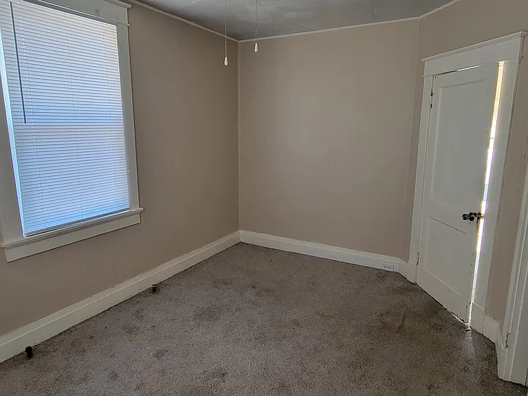2272 Chestnut Ave #2 — Photo 8