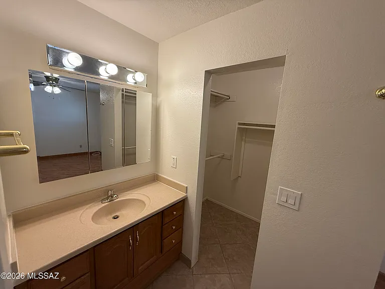 625 N Brown Ave — Photo 22