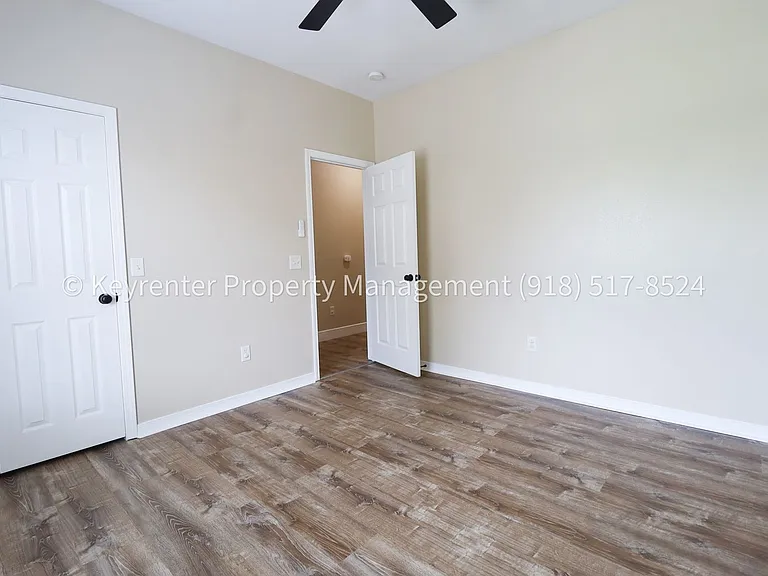 806 W 118th St S — Photo 14